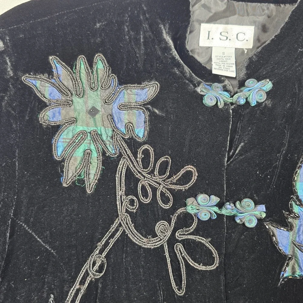 I S C Jacket Black Velvet 100% Silk Mandarin Collar Embroidered Floral Woman Sml